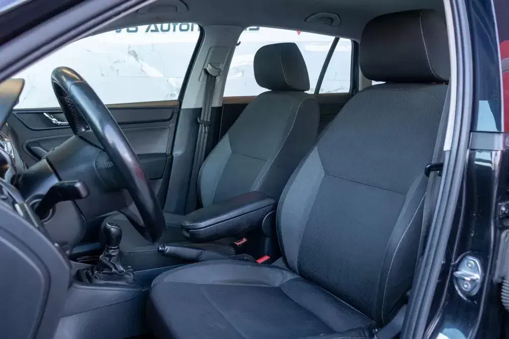 Skoda Rapid Spaceback 5