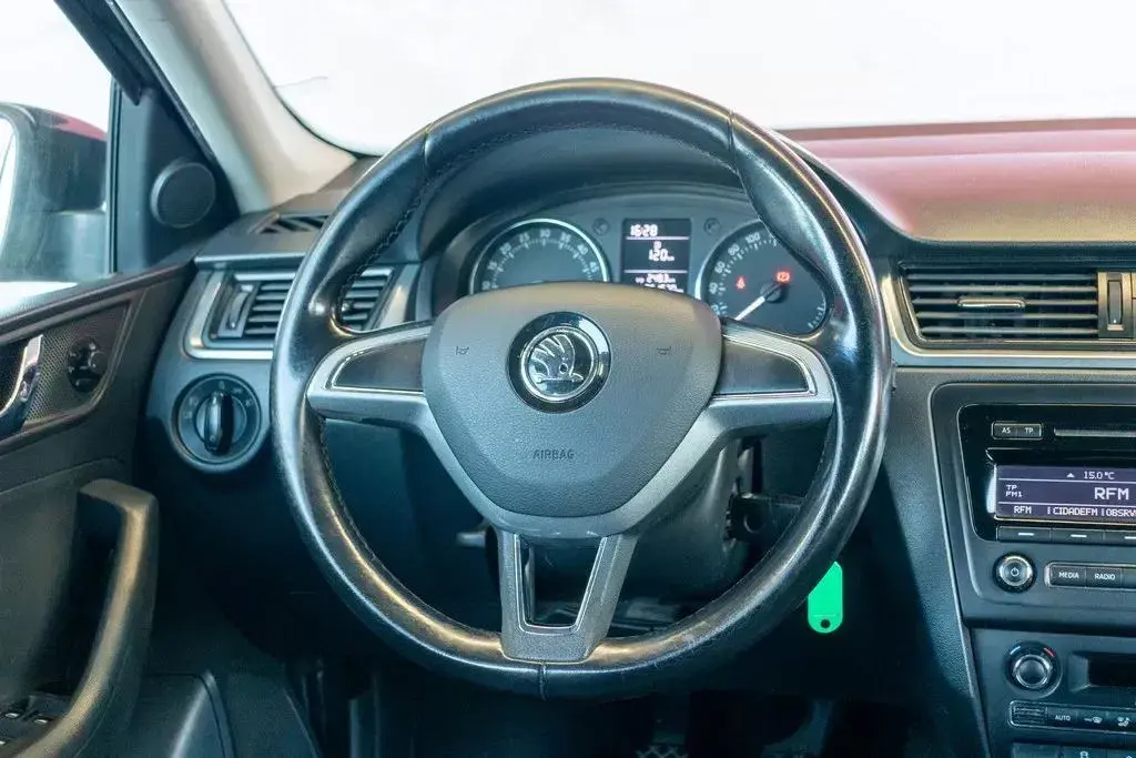 Skoda Rapid Spaceback 8