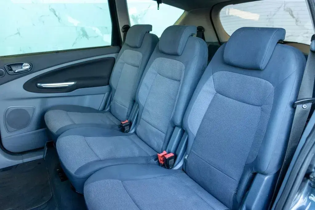 Ford S-Max 1.8 TDCi Titanium 7L 17