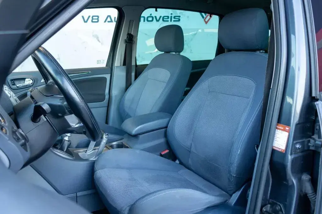 Ford S-Max 1.8 TDCi Titanium 7L 16