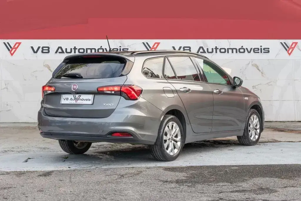 Fiat Tipo Station Wagon 1.3 M-Jet Lounge Tech 3