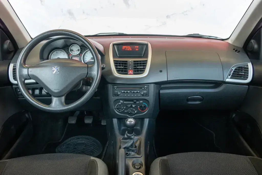 Peugeot 206+ 1.1 Urban 4