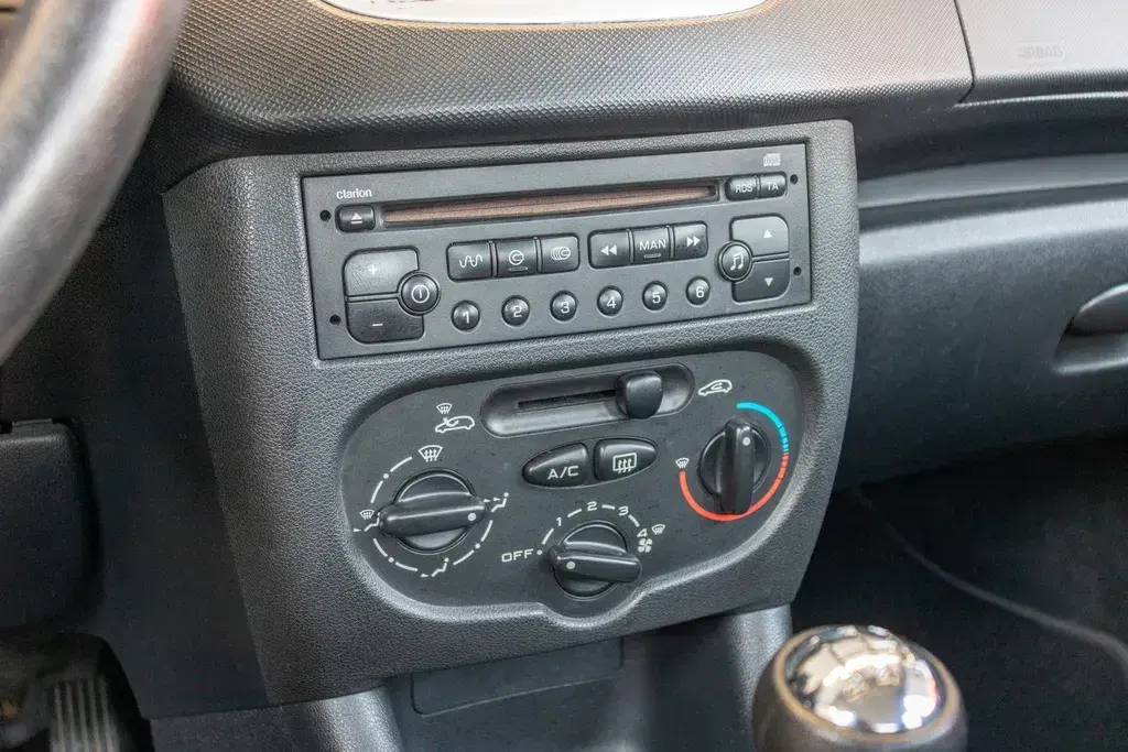 Peugeot 206+ 1.1 Urban 13