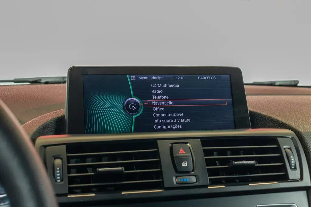 BMW 118 dA Pack M 13