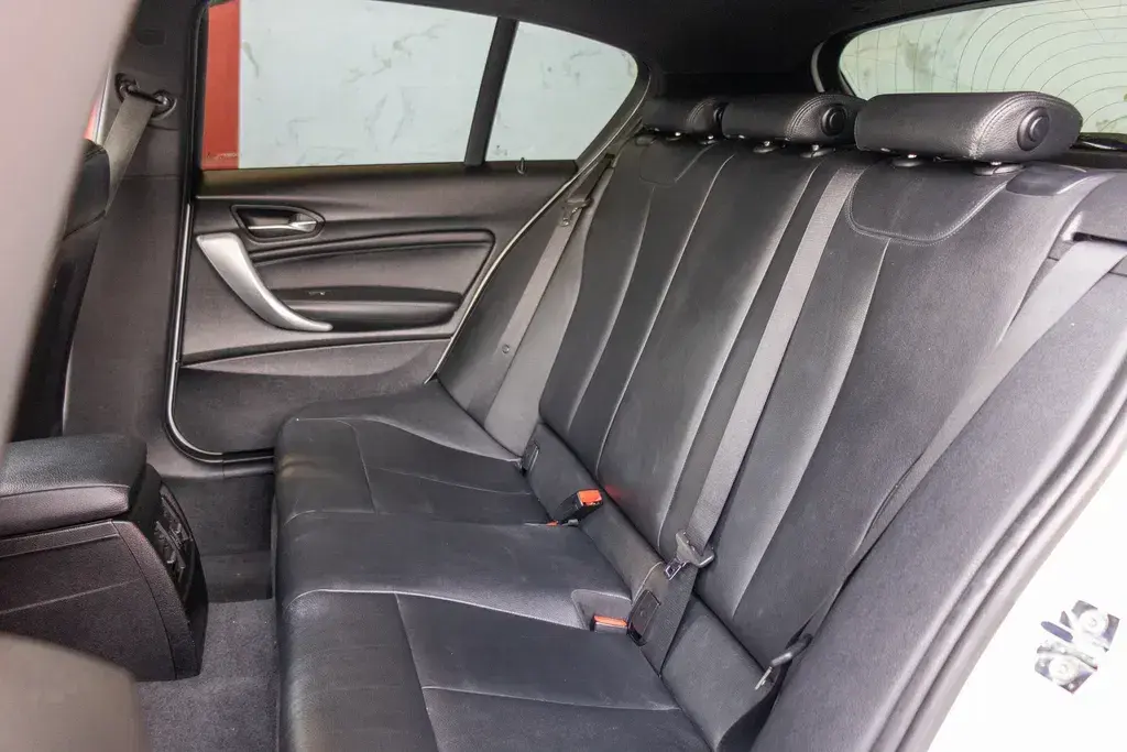 BMW 118 dA Pack M 18