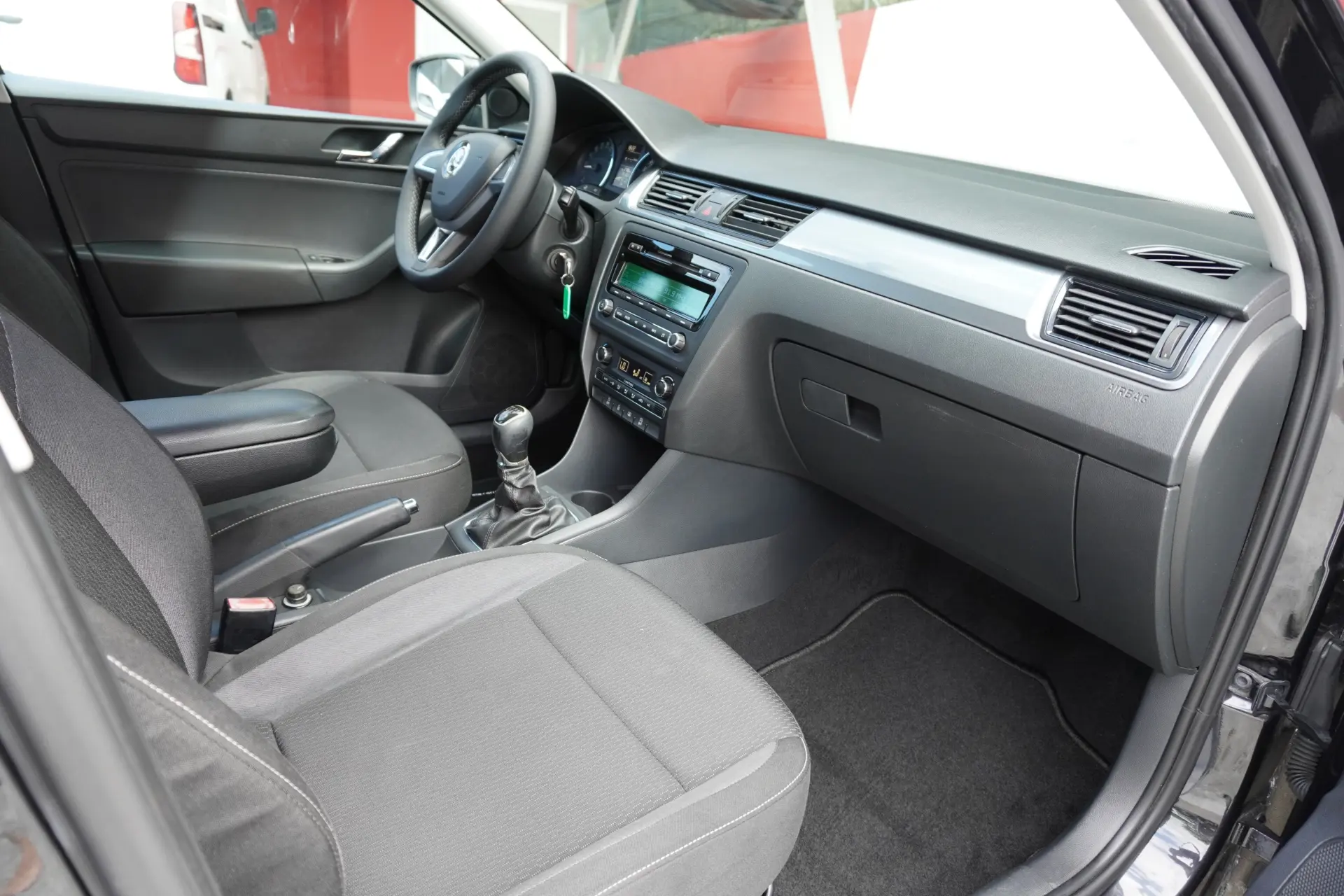 Skoda Rapid Spaceback 1.6 TDi Elegance 13