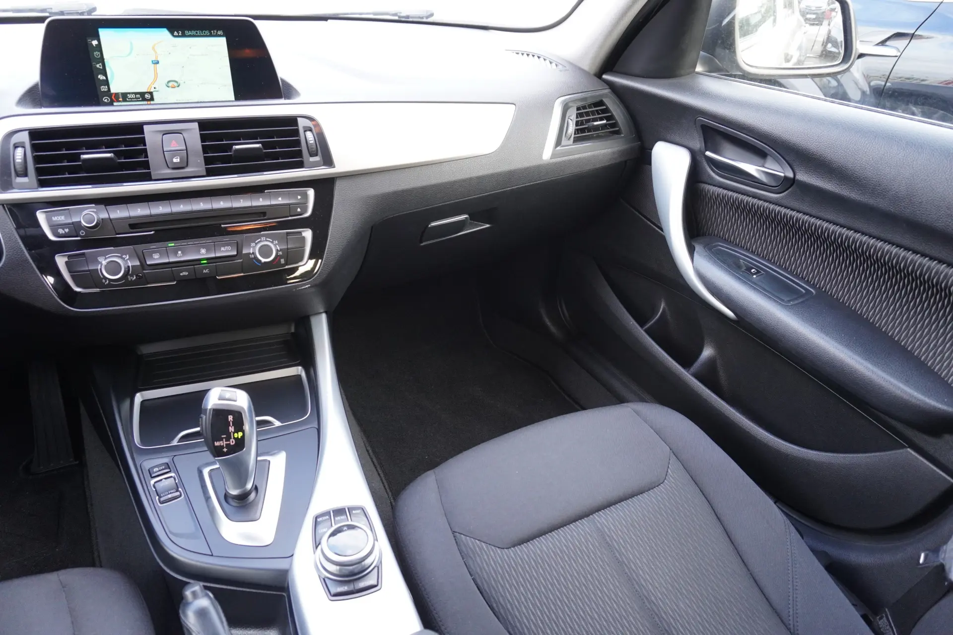 BMW 116 d Line Urban Auto 11