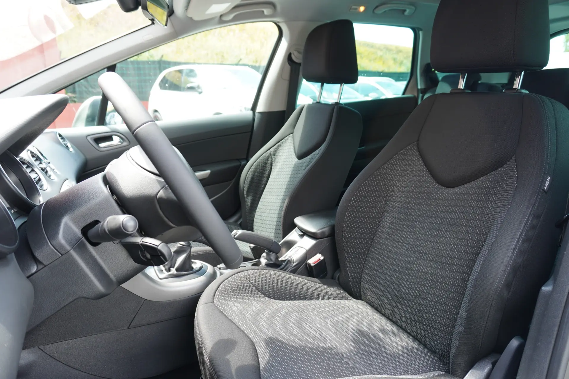 Peugeot 308 SW 1.6 HDi Executive CVM6 8