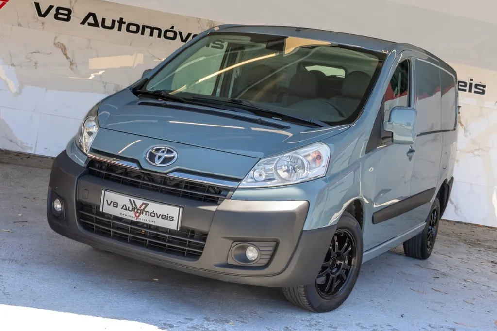 Toyota Proace 2.0 D-4D 3 LUG AC 13