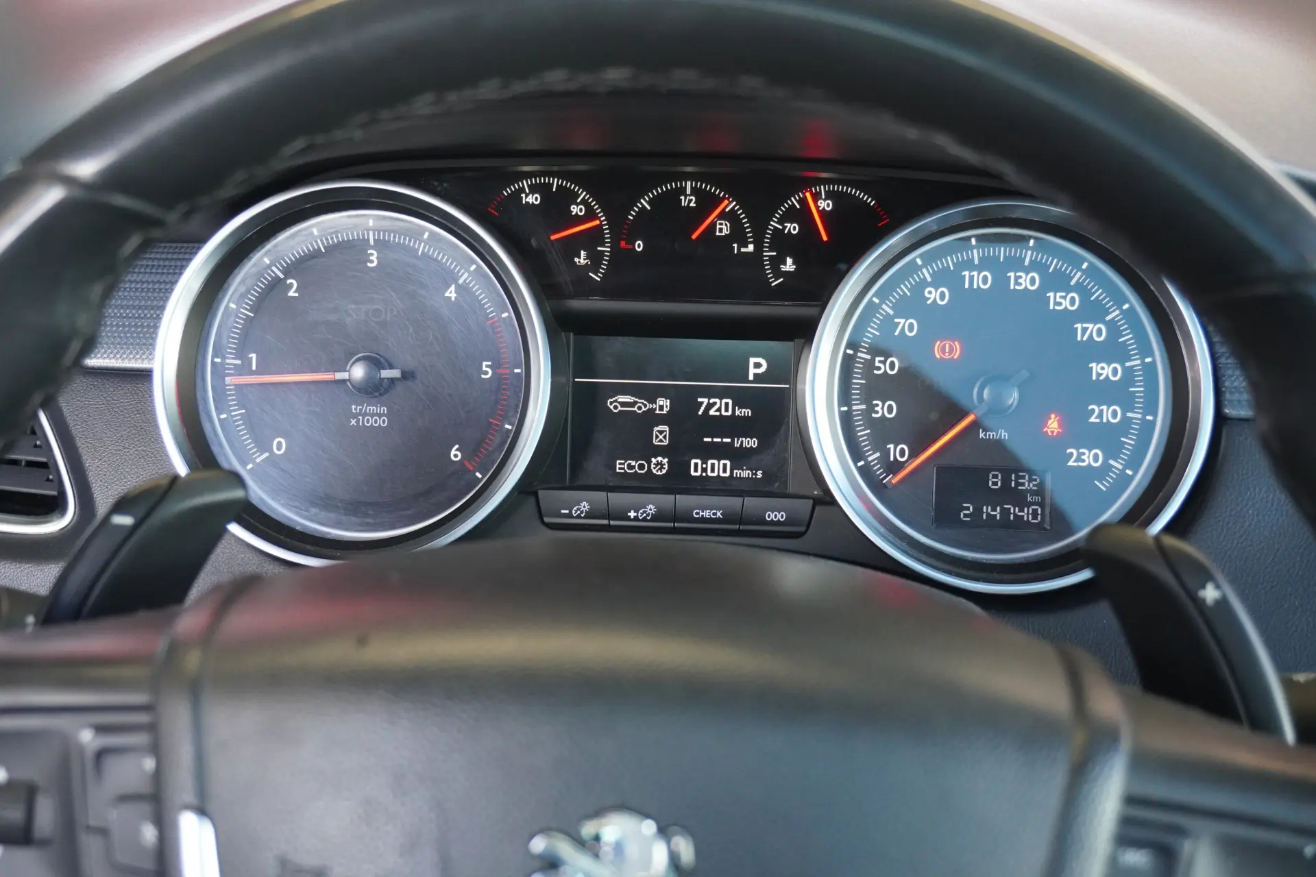 Peugeot 508 SW BlueHDi 180 EAT6 Stop&Start Allure 9