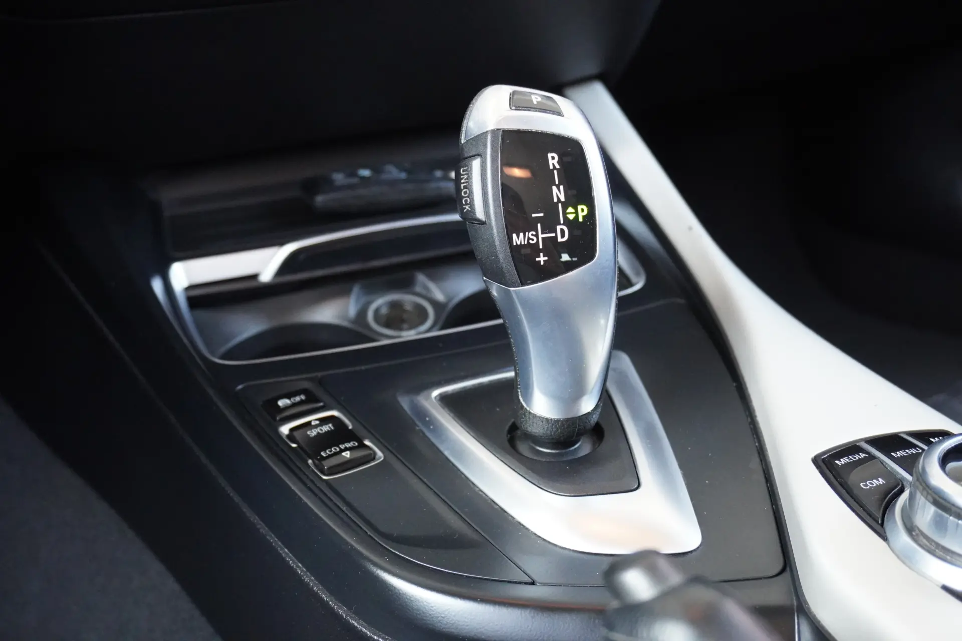 BMW 116 d Line Urban Auto 11