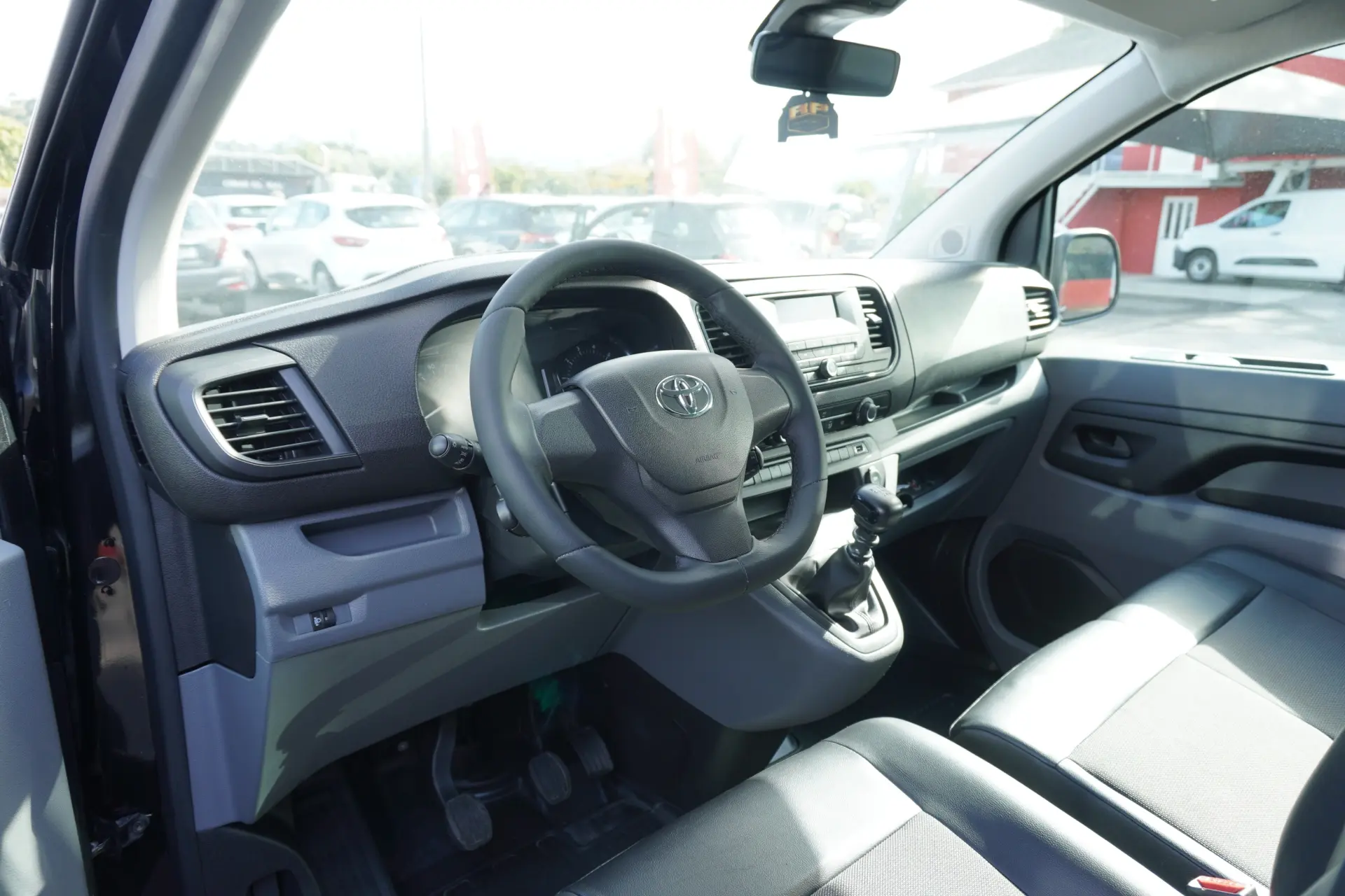 Toyota Proace D-4D  L1-H1 5
