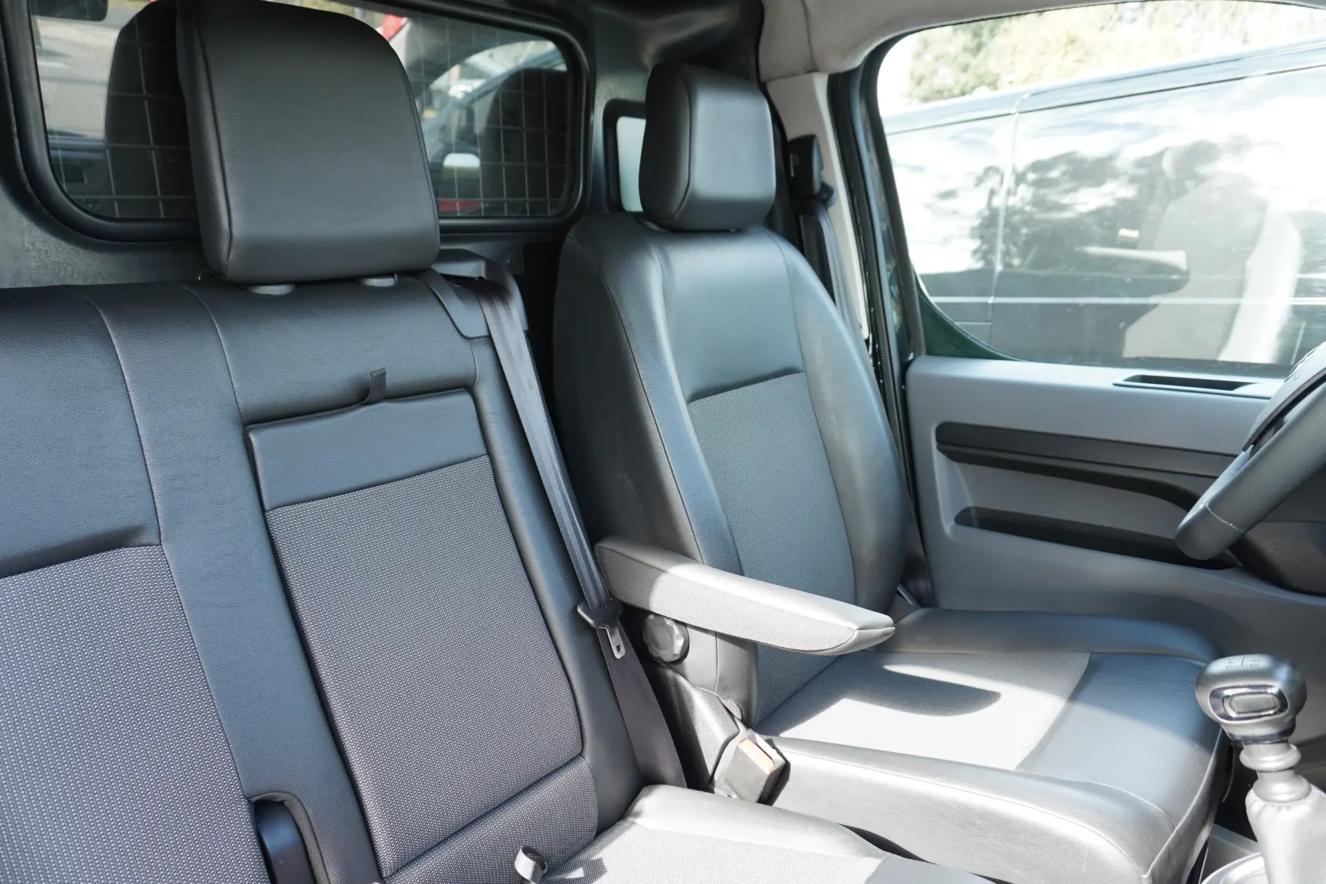 Toyota Proace D-4D  L1-H1 11