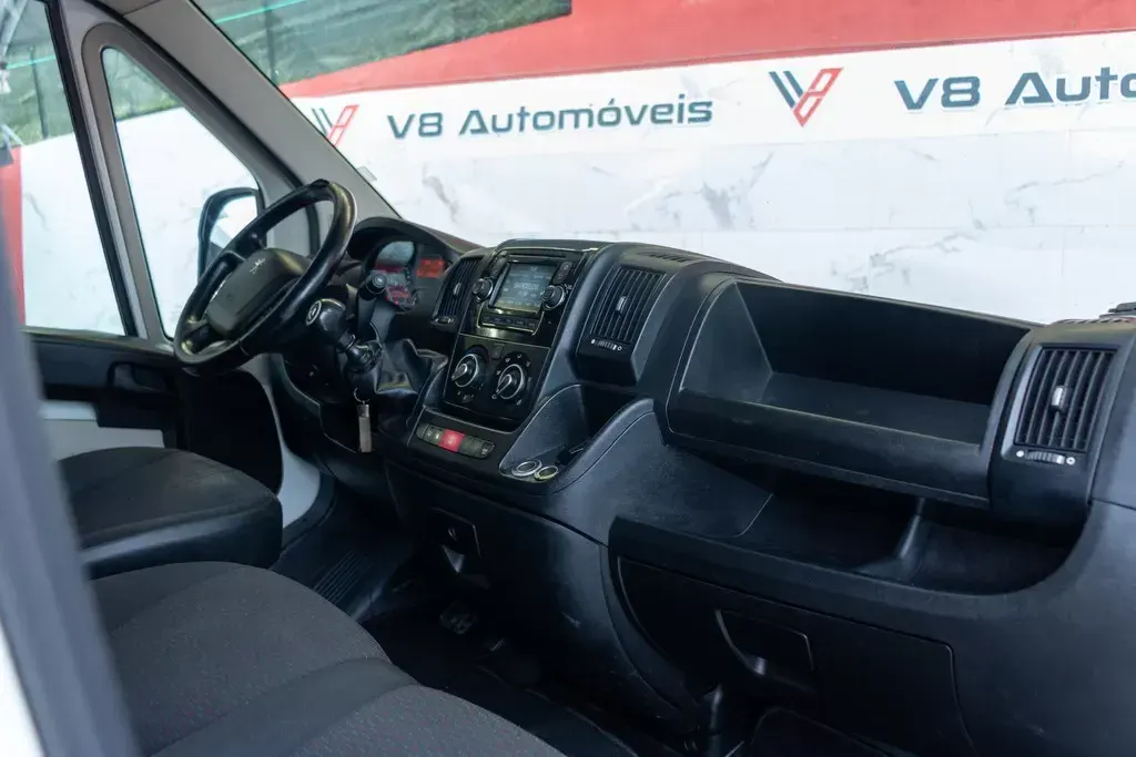 Peugeot Boxer 2.2 HDi 335 L2 CD 4