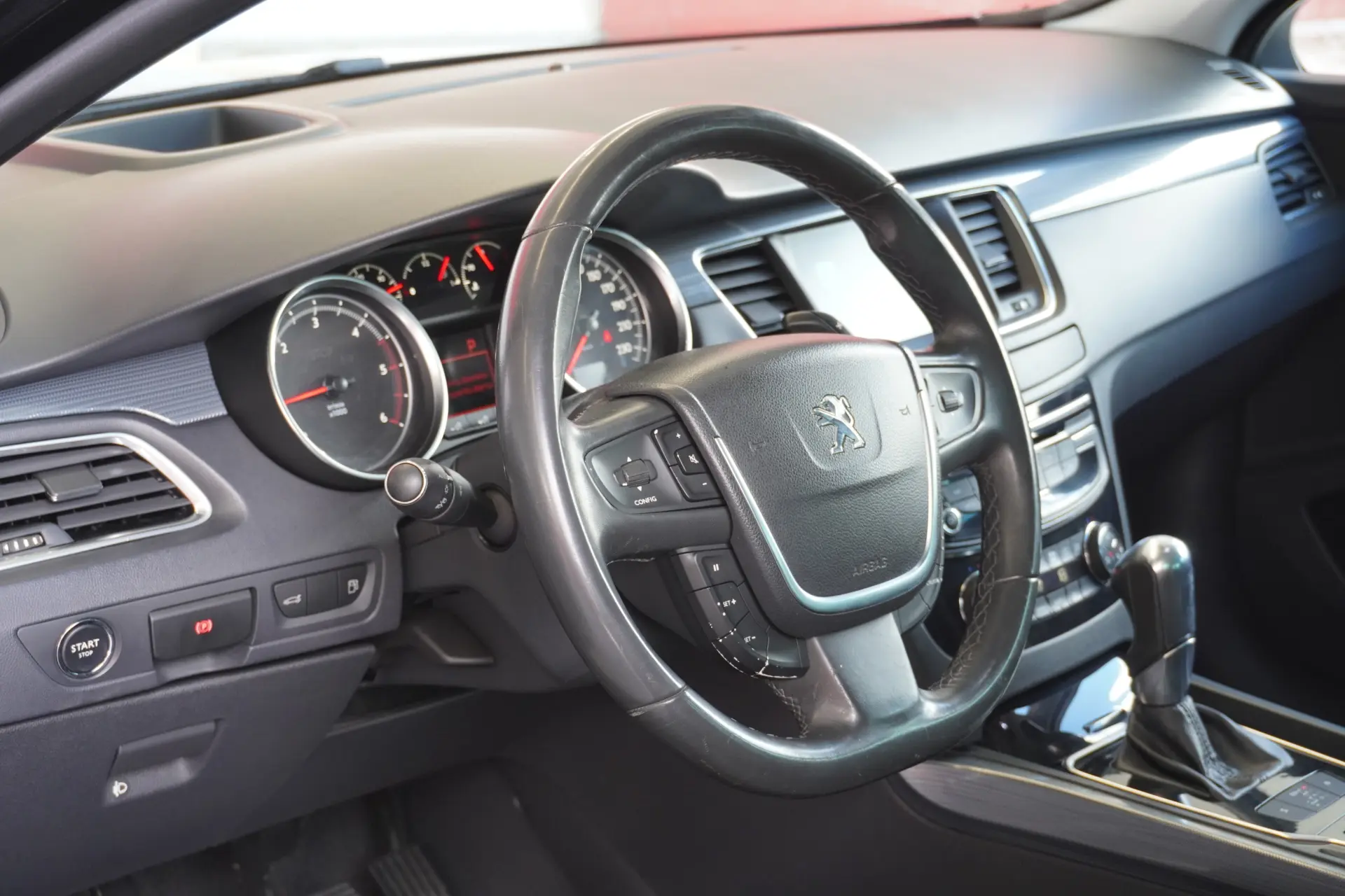 Peugeot 508 SW BlueHDi 180 EAT6 Stop&Start Allure 6