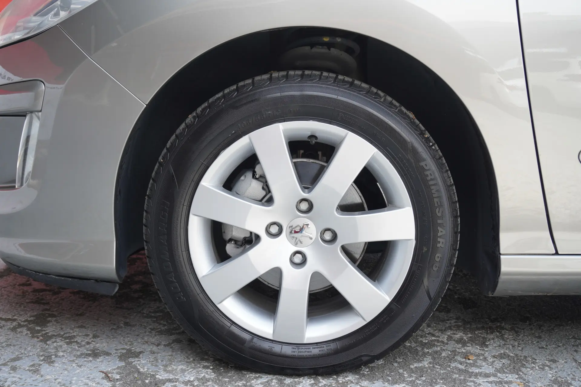 Peugeot 308 SW 1.6 HDi Executive CVM6 18