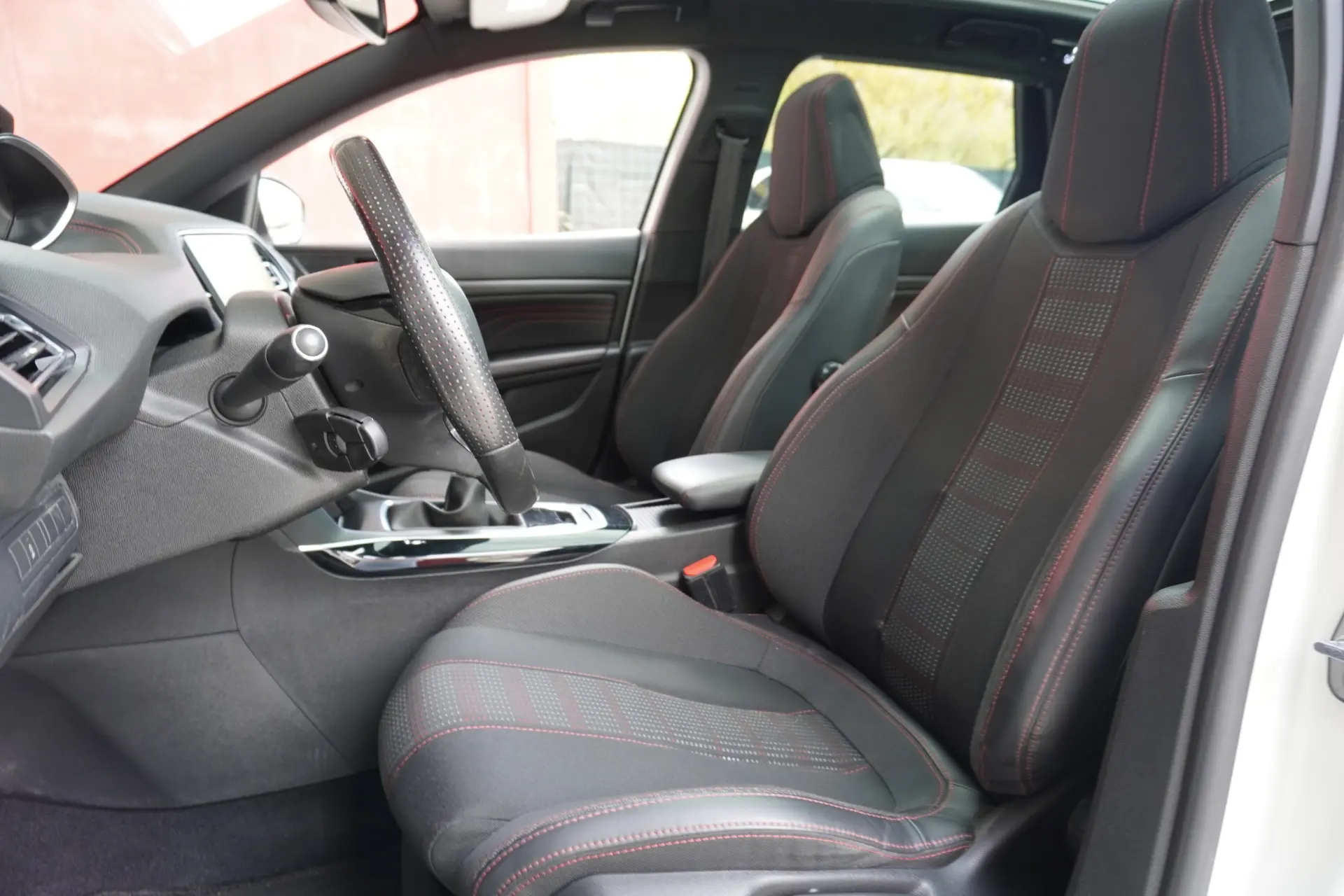 Peugeot 308 SW 1.5 BlueHDi GT Line 7