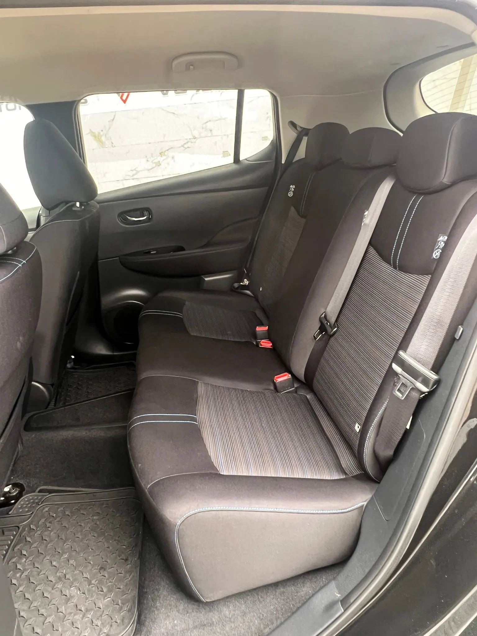 Nissan Leaf N-Connecta Full Led 10