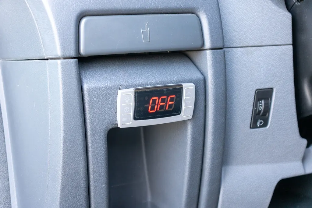 Peugeot Expert 1.6 HDi L1 Confort AC 17