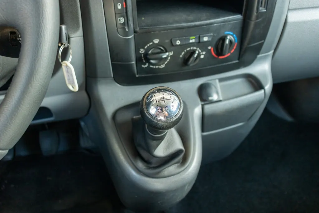 Peugeot Expert 1.6 HDi L1 Confort AC 14