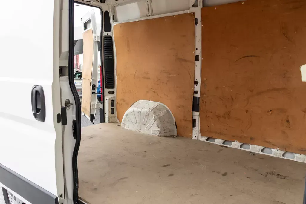 Peugeot Boxer 2.2 HDi 335 L2 CD 12