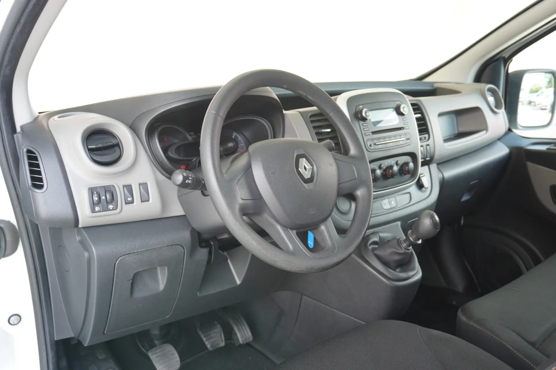 Renault Trafic 1.6 dCi L1H1 1.0T 5
