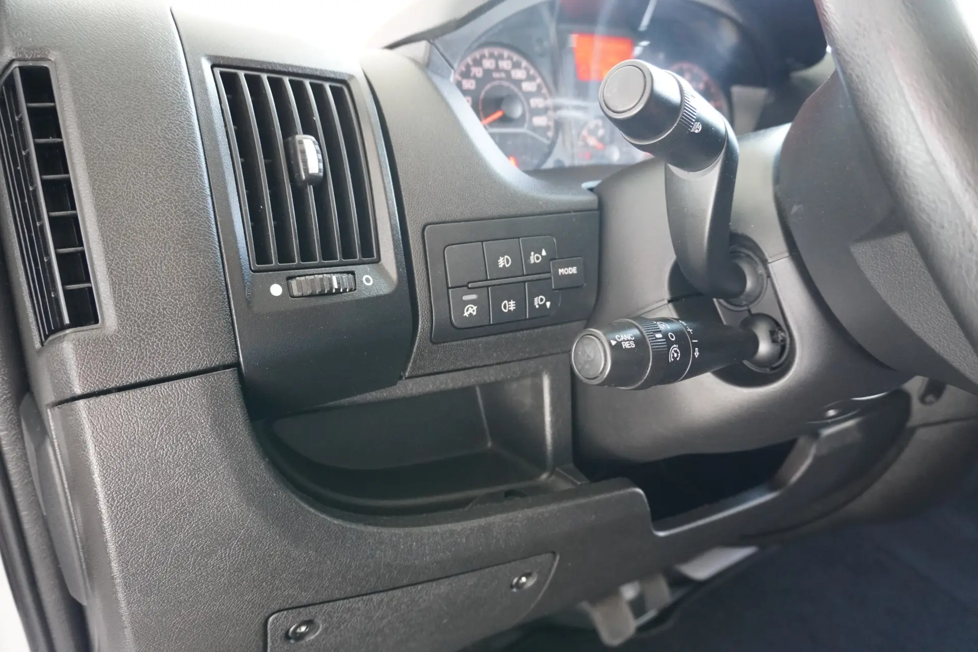 Peugeot Boxer HDi L1H1 S&S Active 10