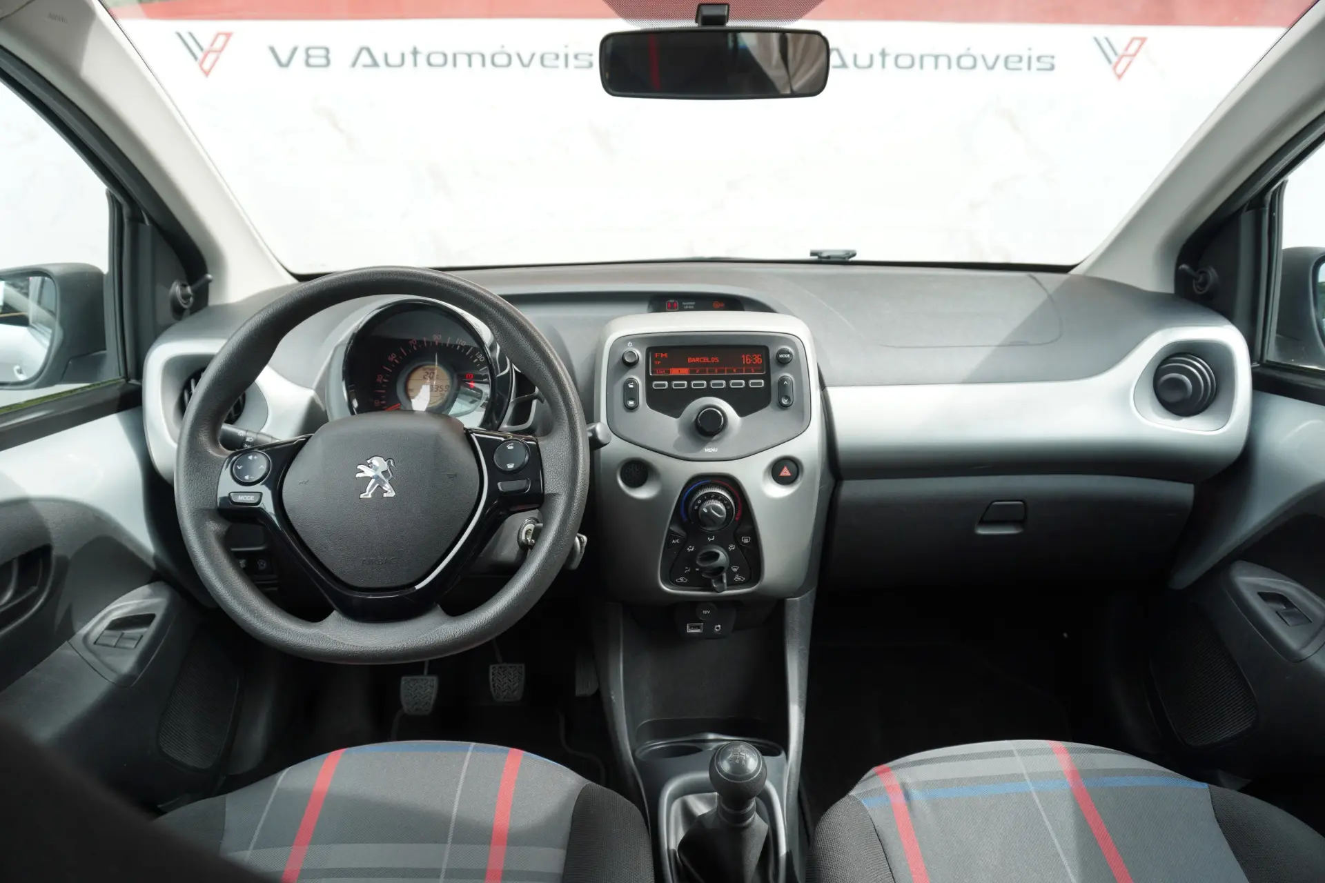 Peugeot 108 1.0 VTi Active 5