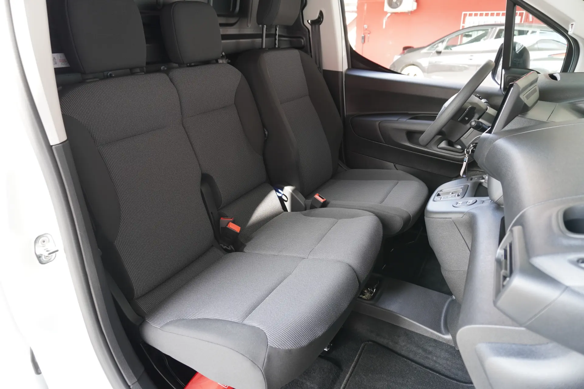 Citroen e-Berlingo 50 kWh XL Max 10