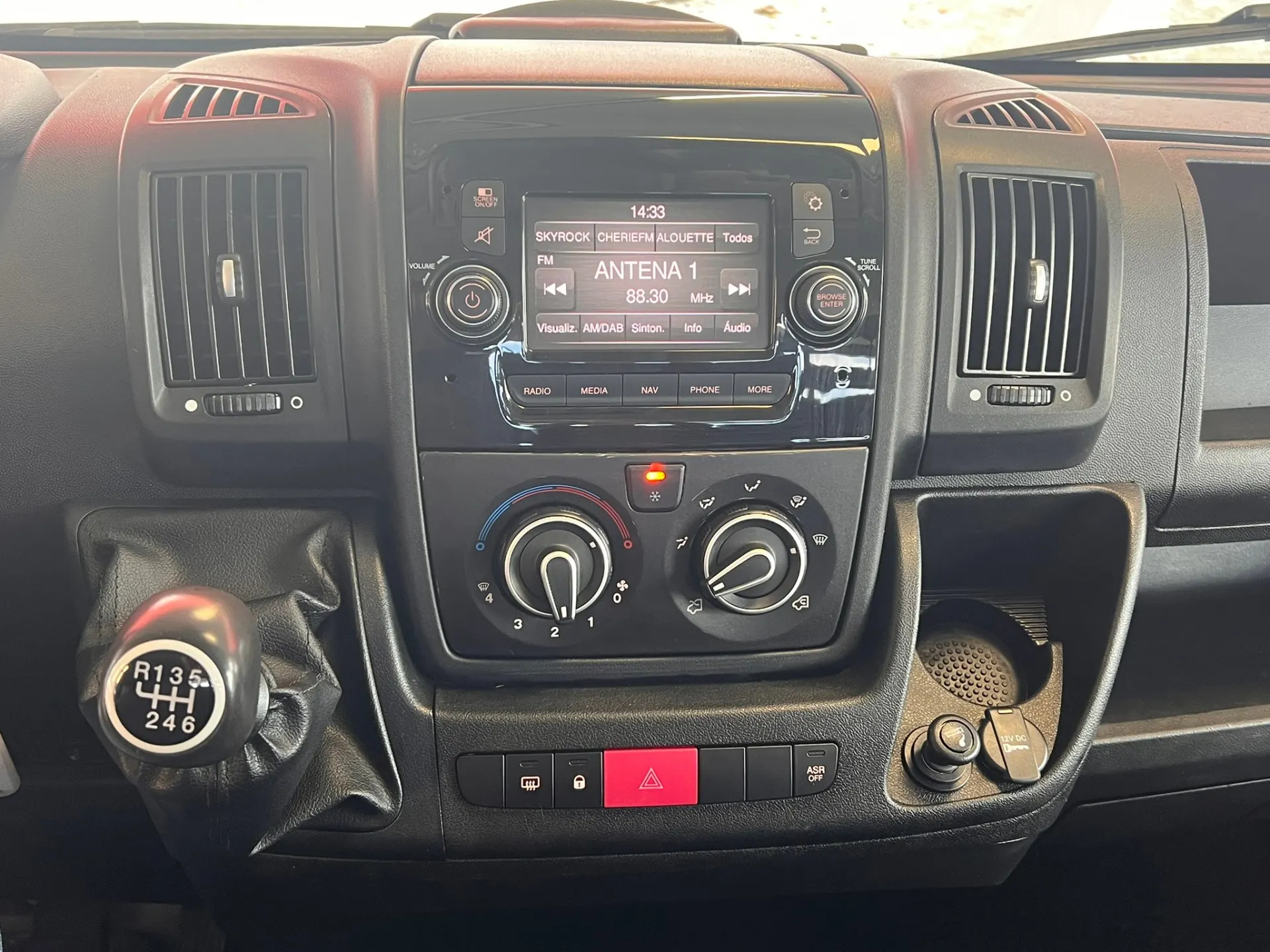 Peugeot Boxer 2.2 BlueHDi 435 L4 CD 12