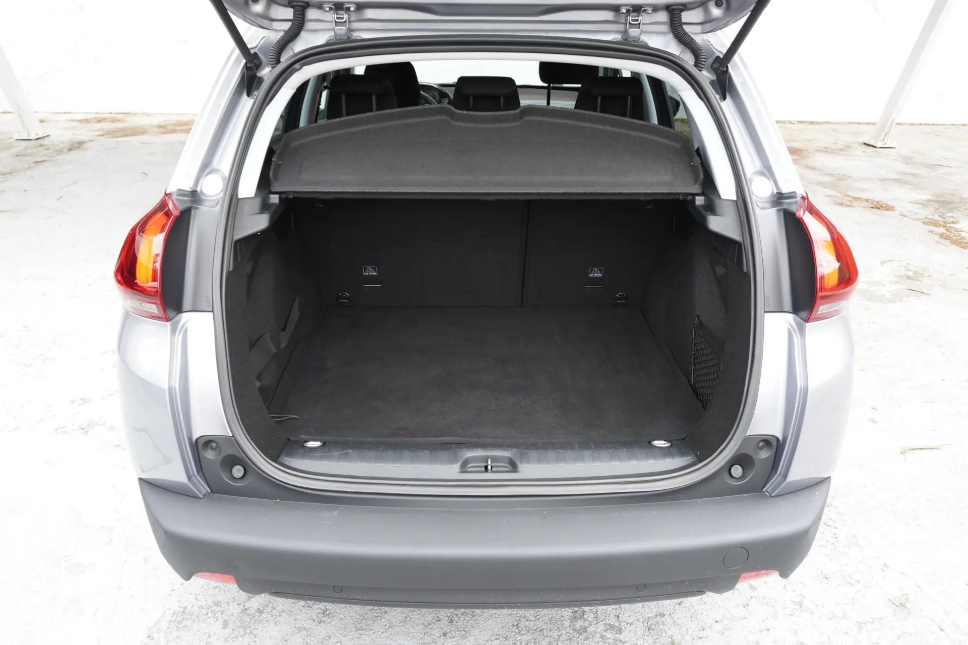 Peugeot 2008 1.5 BlueHDi Allure 23