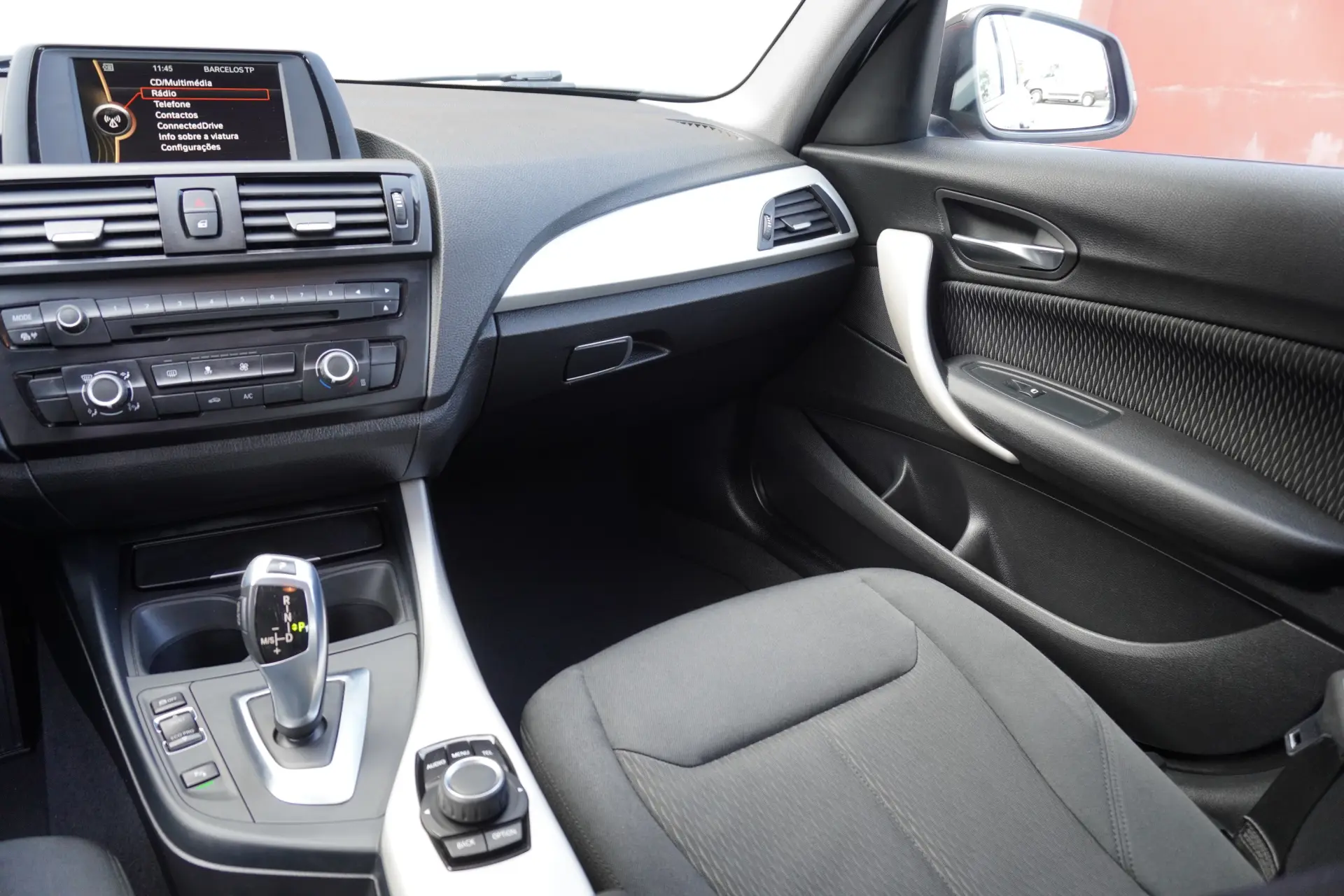 BMW 116 i Aut. Sport Line 9