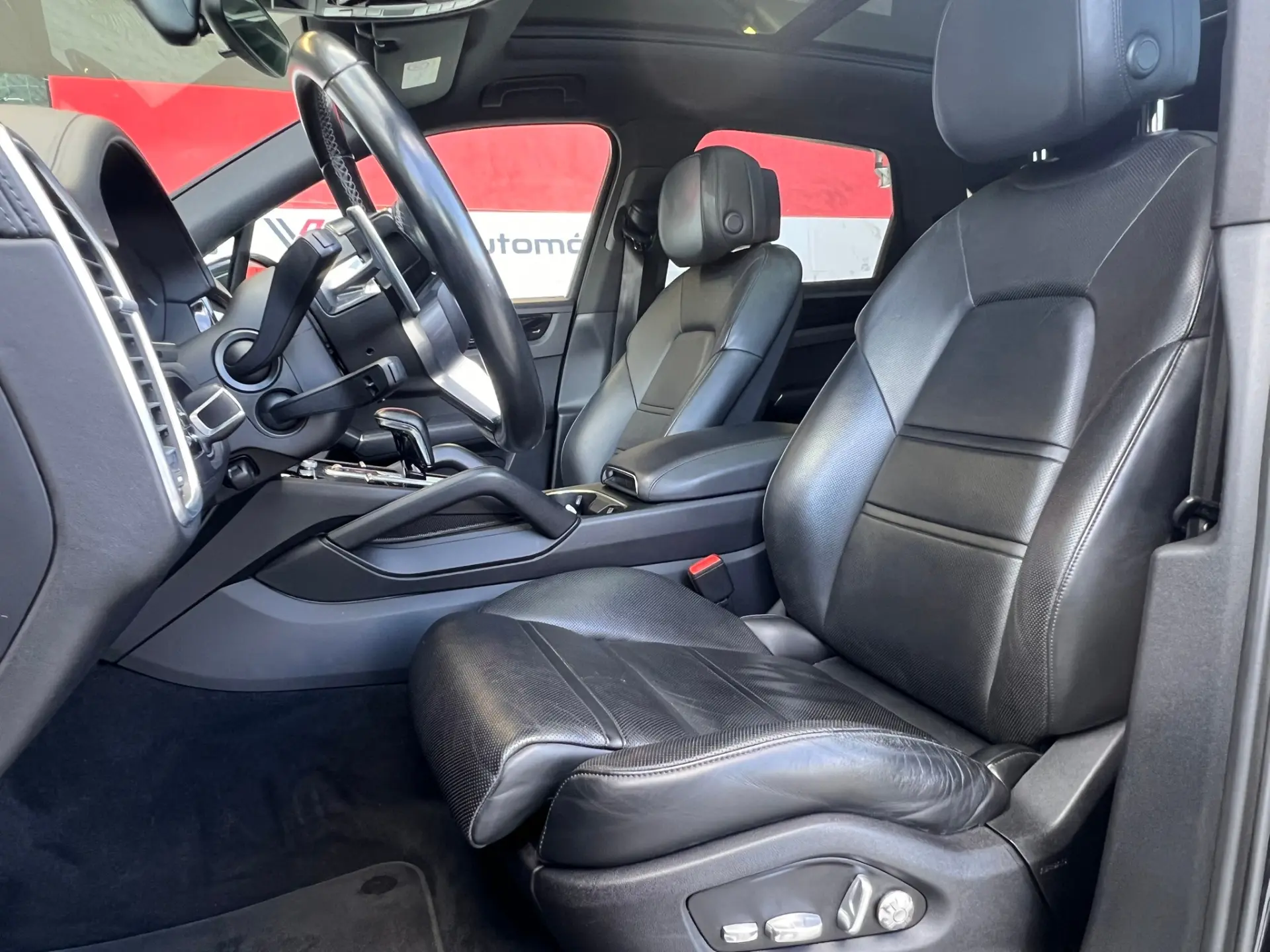 Porsche Cayenne E-Hybrid Tiptronic S 9