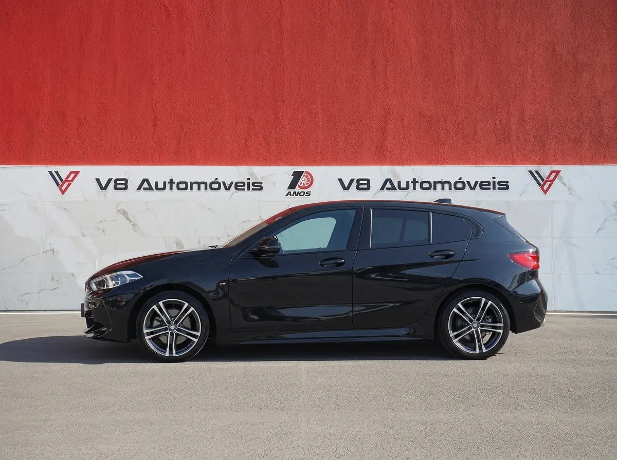 BMW 116 d Pack Desportivo M 2