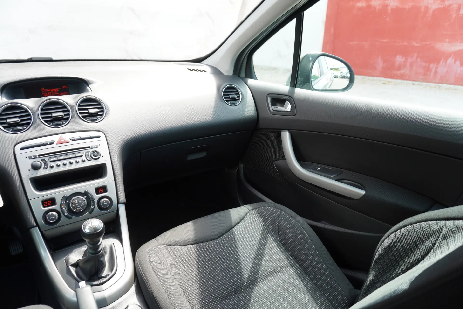 Peugeot 308 SW 1.6 HDi Executive CVM6 12