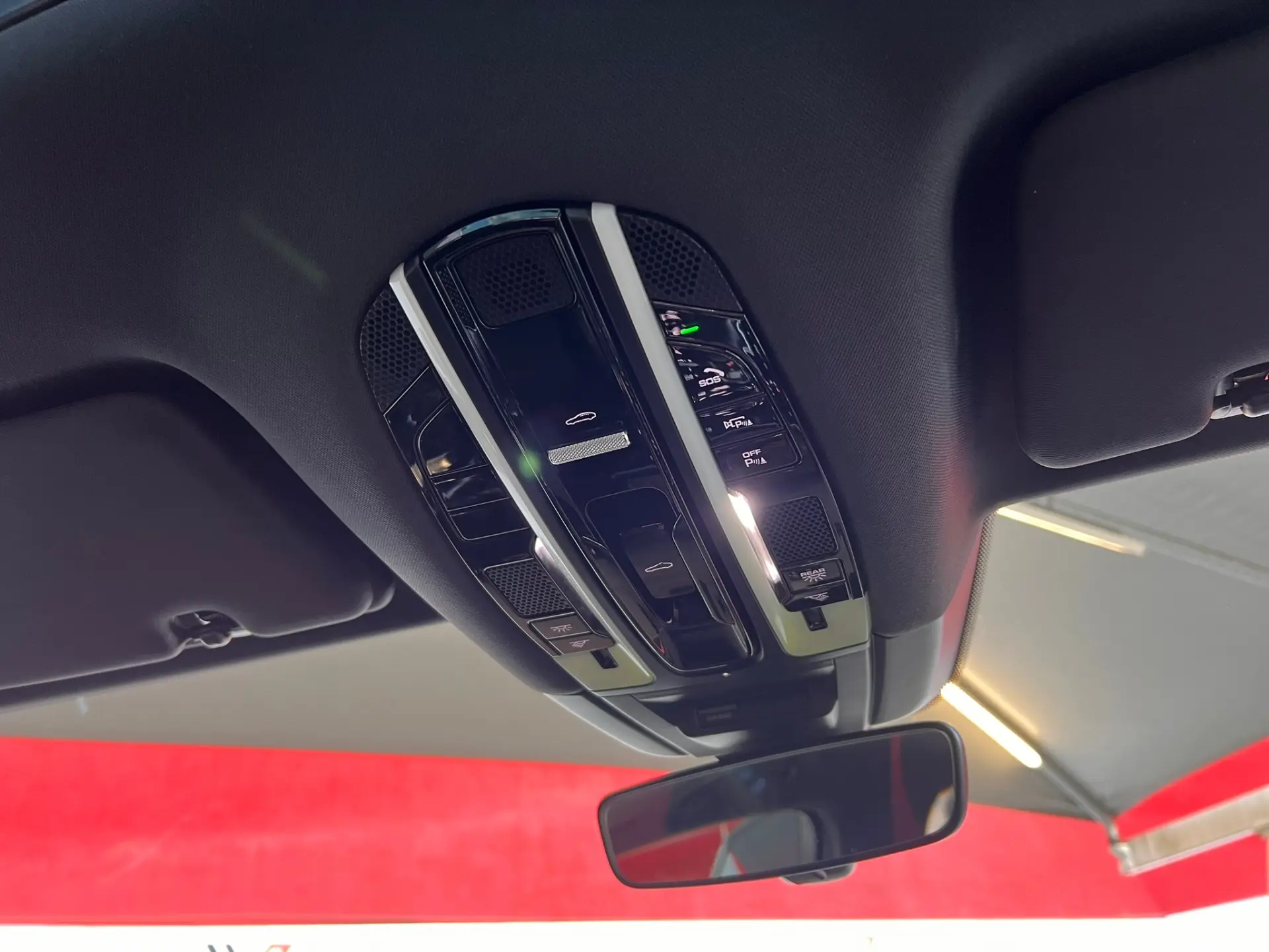 Porsche Cayenne E-Hybrid Tiptronic S 15