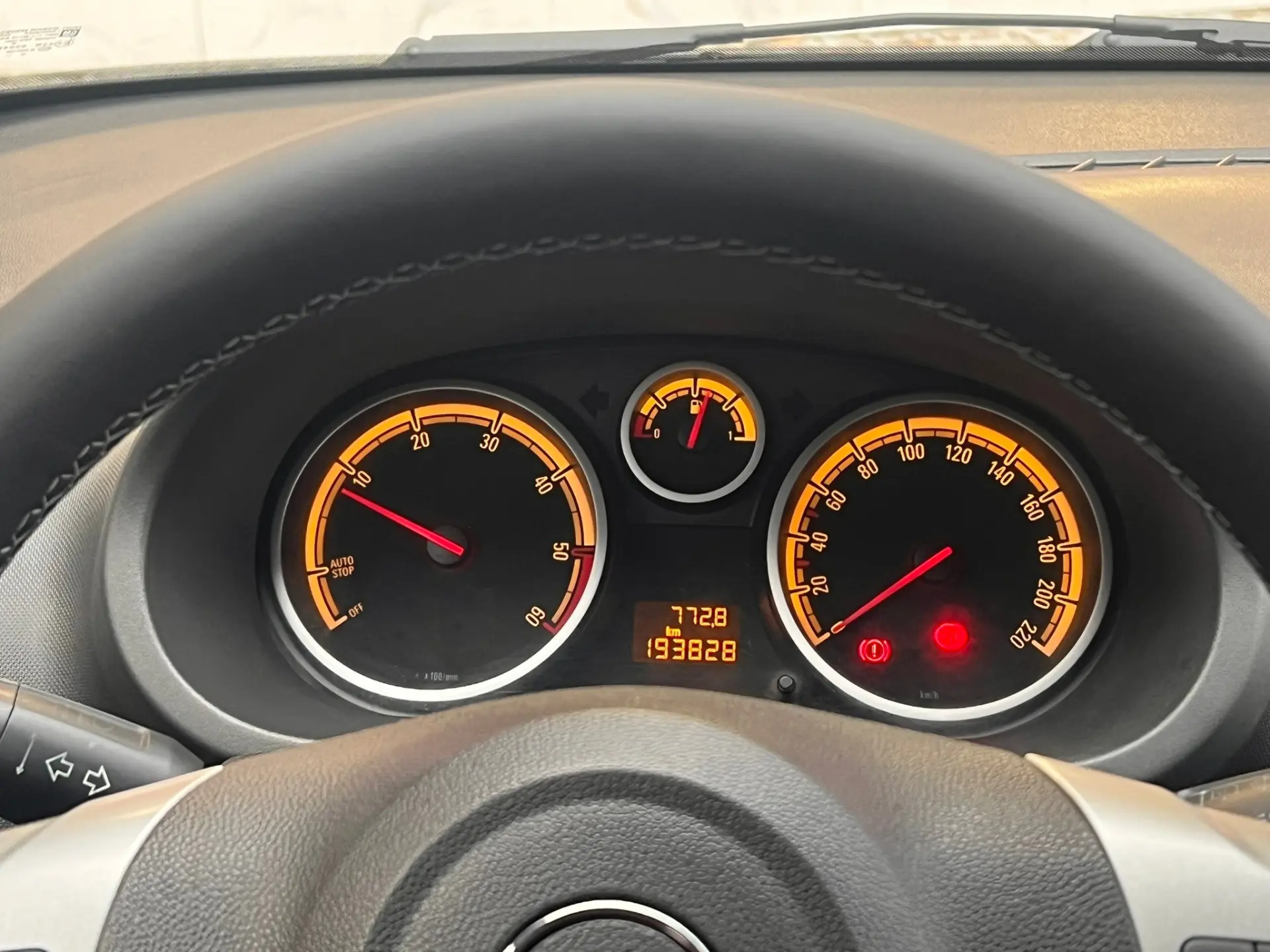 Opel Corsa 1.3 CDTI Go! 95g 11