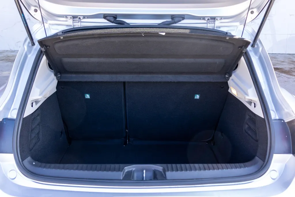 Renault Clio 1.0 TCe Intens 18