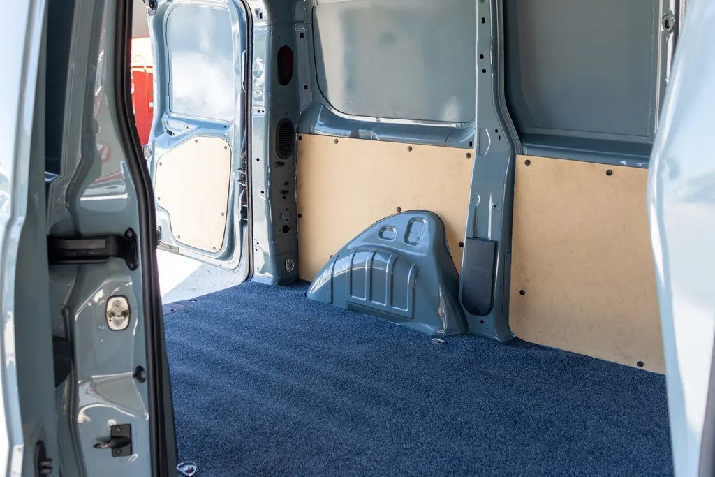 Toyota Proace 2.0 D-4D 3 LUG AC 12