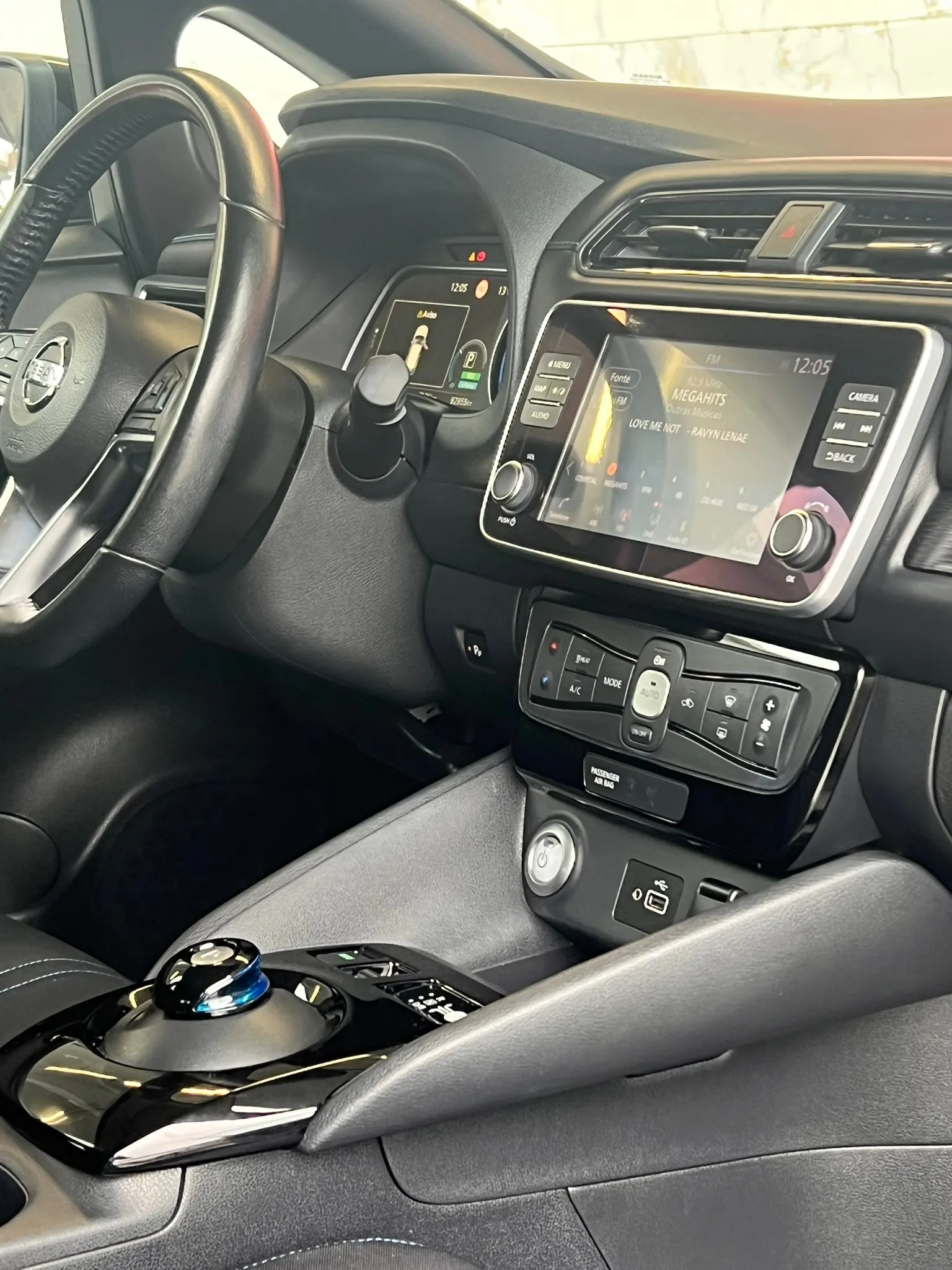 Nissan Leaf N-Connecta Full Led 7