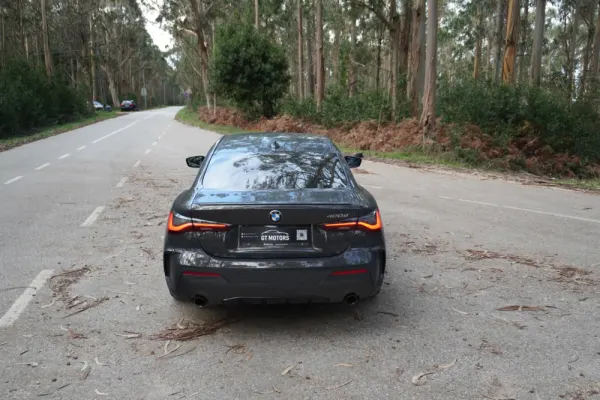 BMW 420 d Pack Desportivo M Auto 7