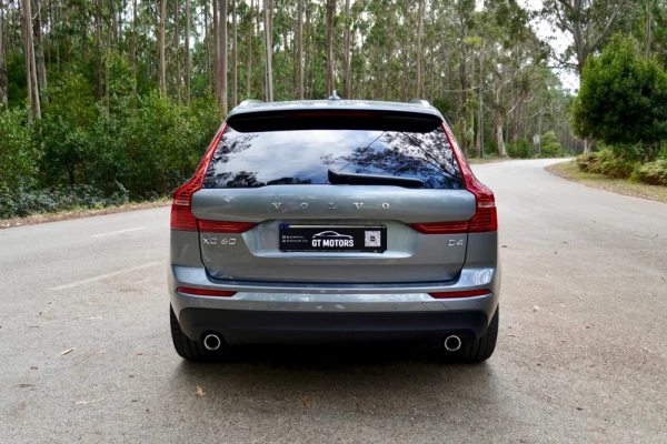 Volvo XC 60 6