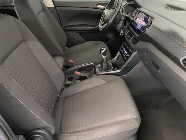 Volkswagen T-Cross 1.0 TSI Life 14