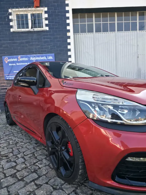 Renault Clio 1.6 T RS EDC 19