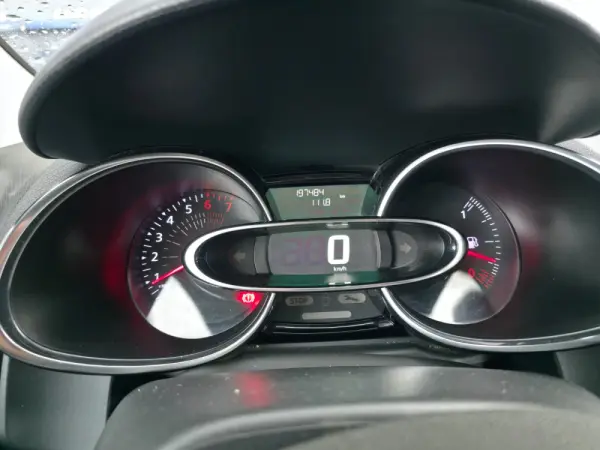 Renault Clio Sport Tourer 0.9 TCe Limited Edition 16
