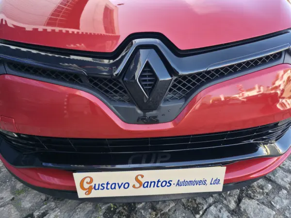 Renault Clio 1.6 T RS EDC 9