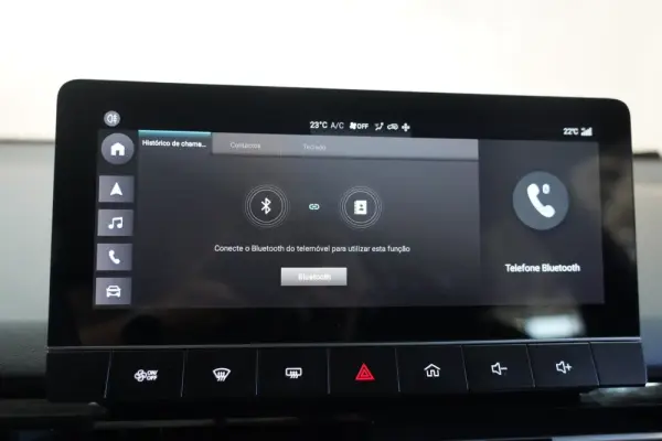 MG MG4 64 kWh Luxury 13