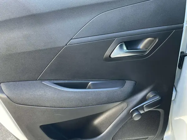 Peugeot 208 1.2 PureTech Active Pack 27