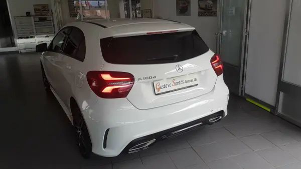 Mercedes-Benz A 180 d 7G-DCT AMG Line 2