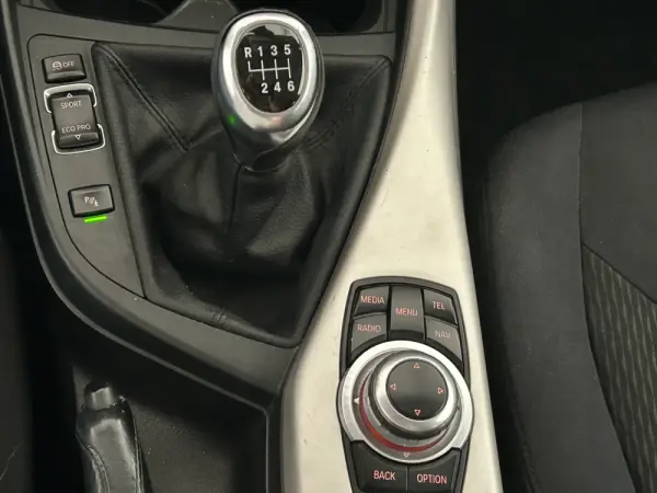 BMW 116 d EfficientDynamics 10